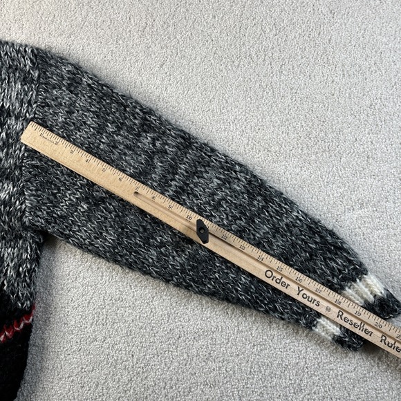 Vtg COLLAGE By Hand Knit Black/White Scotty Dog Thick Acrylic Sweater Sz Large - Picture 10 of 12